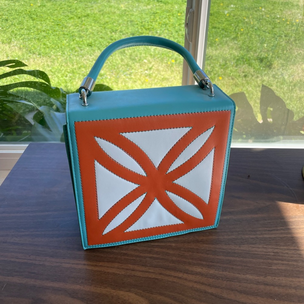 New Breeze Block Purse retro style